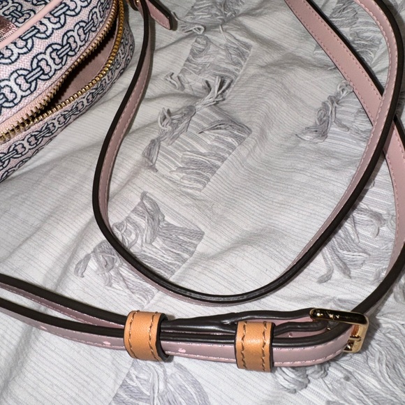 Tory Burch small crossbody - Picture 2 of 9